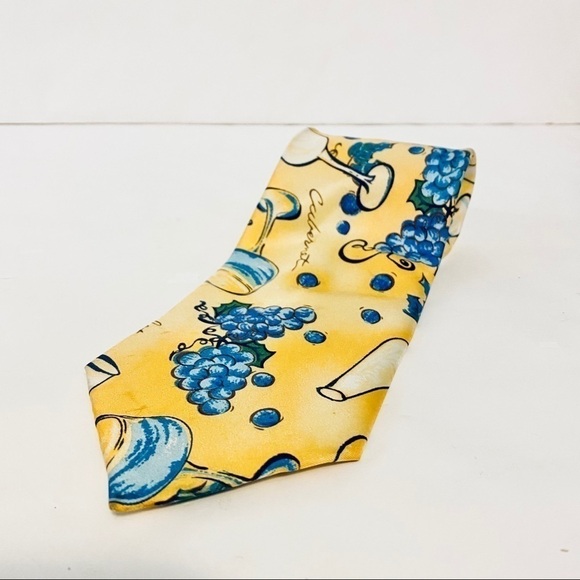 Wine Grapes Novelty Mens Tie - Picture 1 of 2